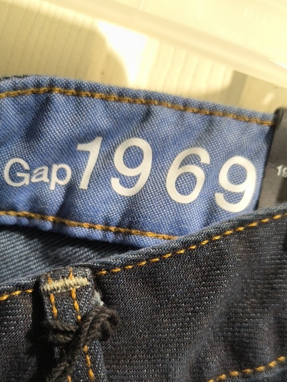 Women's High-Rise Skinny Jeans in Dark Indigo - Picture 3 of 6